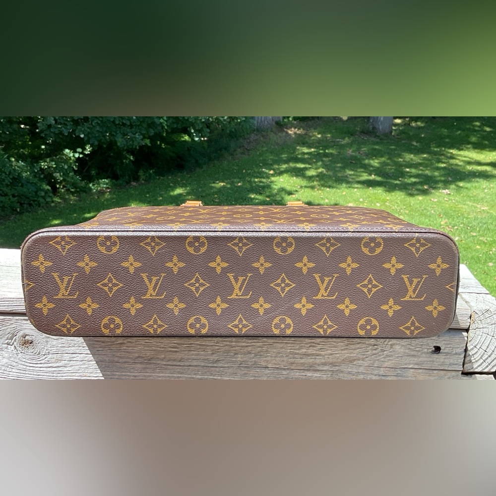LOUIS VUITTON Luco Monogram Tote Shoulder Bag – EUC ✨ - Picture 6 of 15